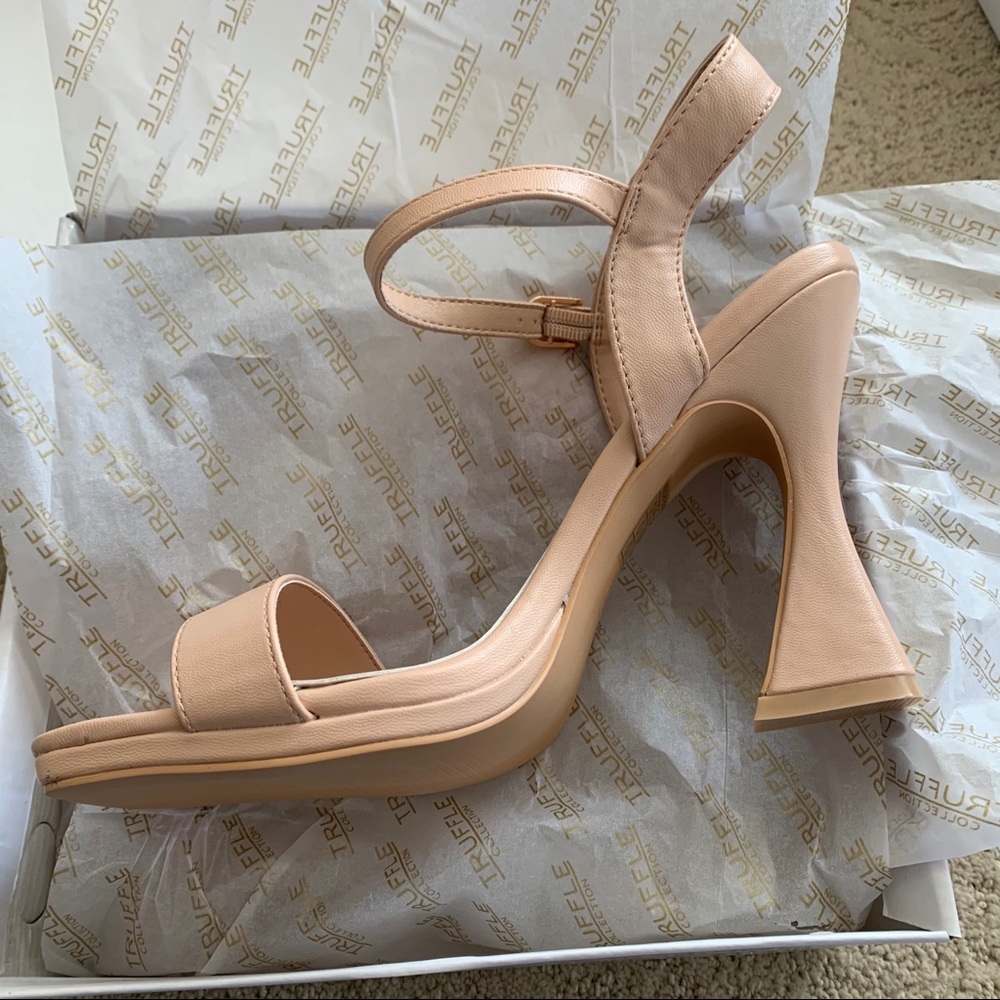Nude Single Strap Curved High Heels